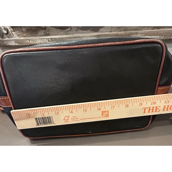 Dooney & Bourke All Weather Drawstring Bucket Bag Black/Tan Vintage AWL w/ Pouch - Picture 11 of 14